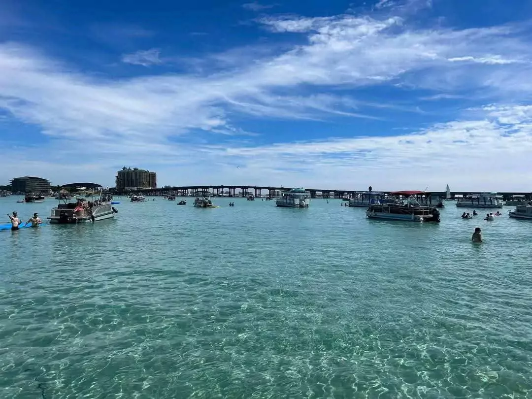 crab island pontoon boat rental in destin florida